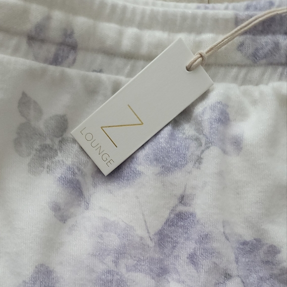 Z Supply, XL, purple and white *new* - Picture 9 of 10